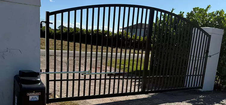 Driveway Fence Repair Dakota Ridge